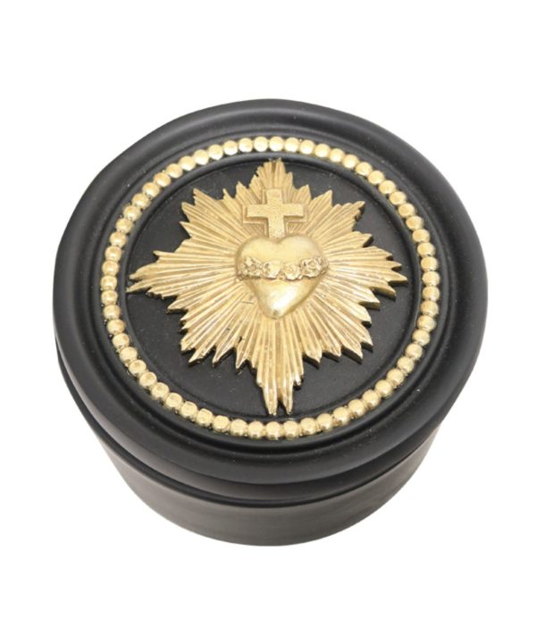 Alternative view of Lovers Box